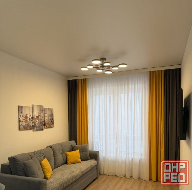 Ворошиловский район, пересечение проспекта Гринкевича и Университетской Донецк - изображение 1