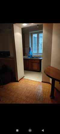 сдам 2 к.кв. ворошиловский р.пл. ленина челюскинцев 50000 р. накопитель вода постоянно. Донецк