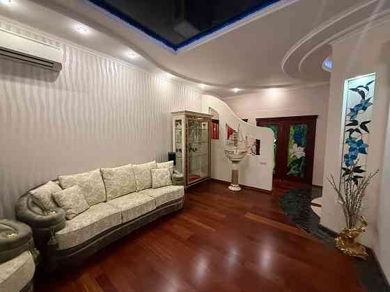 Продам квартиру ул Розы Люксембург Замковый Донецк