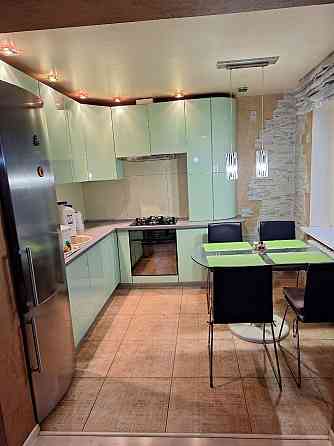 Продвм 4 км.кв. , центр Текстильщика Донецк