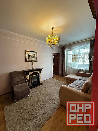 3 ком. квартира, 57 кв.м., 2/4 этаж, б. Шевченко, Калининский рынок, Калининский р-н кирпичный дом Донецк - изображение 1