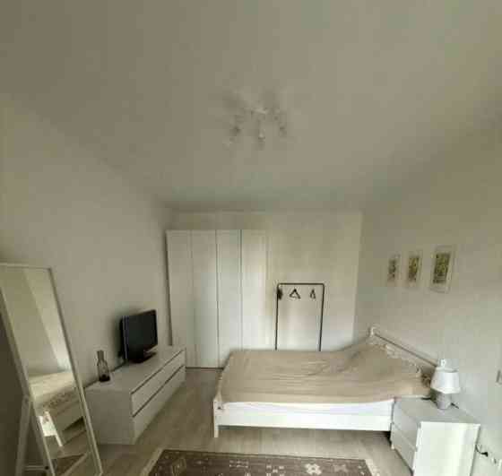 Сдаю однокомнатную квартиру 39.0 м² этаж 2/5 Киевский район, улица Артема, Донбасс арена Донецк