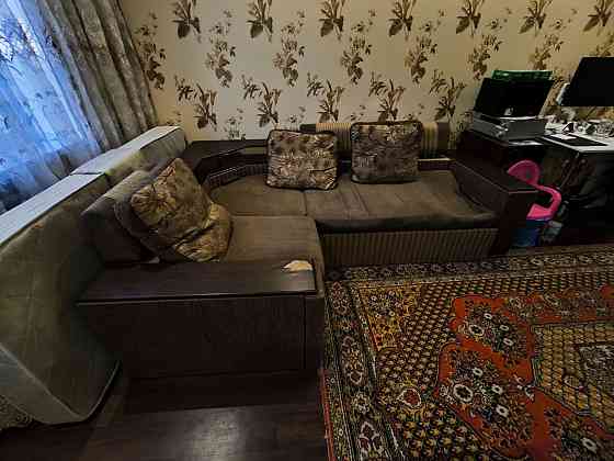 Отдам раскладной угловой диван Макеевка