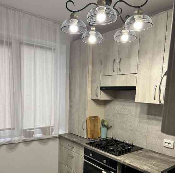 Сдаю двухкомнатную квартиру 49.0 м² этаж 1/5 район Парка Щербакова, Куйбышевский Донецк