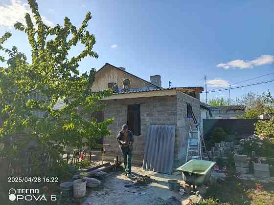 Сварочные работы. Кровля. Стяжка дома усиление фундамента. Донецк