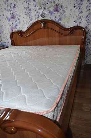 Кровать с матрасом Макеевка