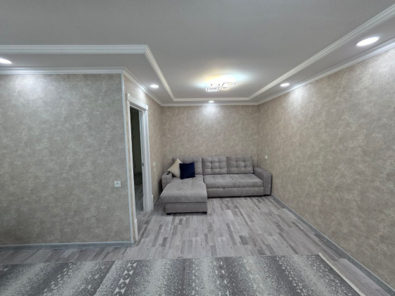 Сдается просторная 3-комнатная квартира в отличном состоянии. Донецк