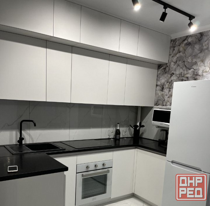 Сдаётся уютнaя 2-комнатная квартирa в Пролетарском районе Донецк - изображение 1