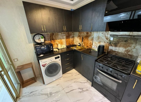 Сдаем 1-комнатную квартиру на набережной. Донецк