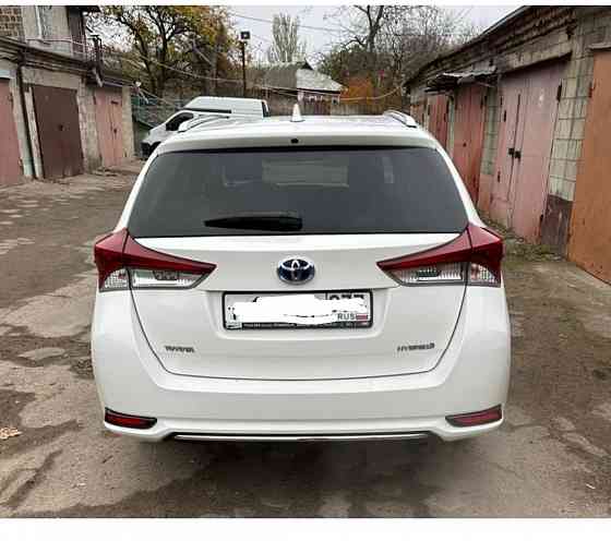 Продам Toyota Auris 1.8 CVT, 2016, Гибрид Донецк