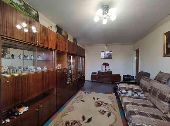 Продам 2к квартиру в Калининском районе возле рынка в рассрочку Донецк