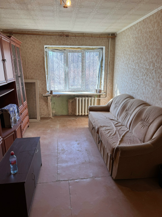 2-х комнатная квартира пос. Восточный ориентир Красная площадь Макеевка