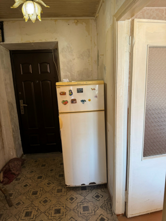 2-х комнатная квартира пос. Восточный ориентир Красная площадь Макеевка