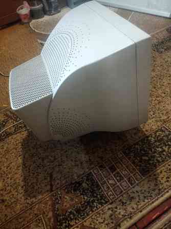 Продам монитор samsung samtron 76df Харцызск