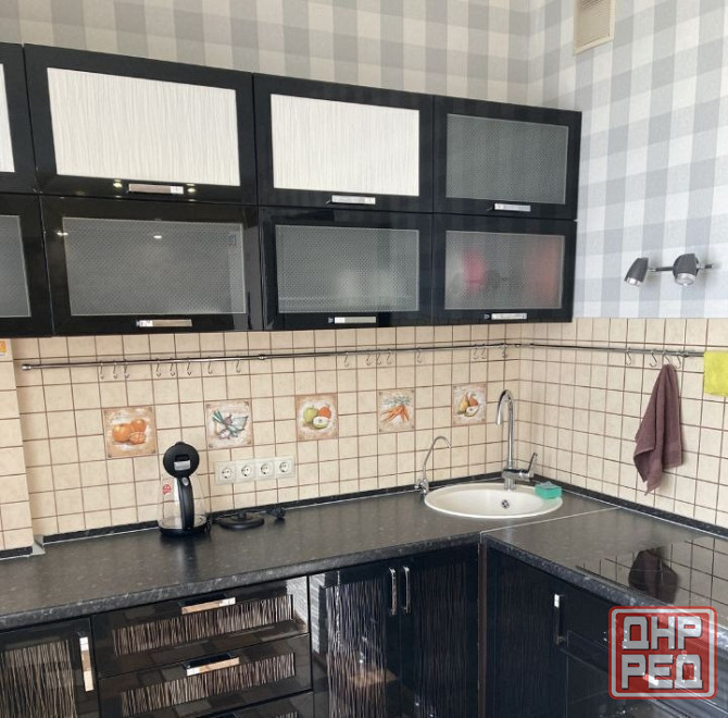 Сдаётся однокомнатная квартира в Пролетарском районе, ул.Армавирская Донецк - изображение 3