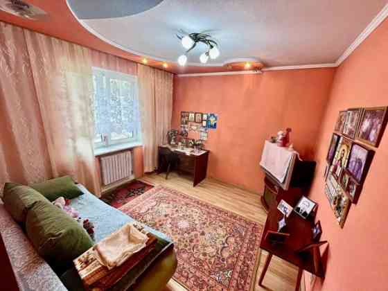 3 ком. квартира, 68,9 м², 4/9 эт. Молодёжная ул., Ленинский р-н 6,5 млн руб Донецк