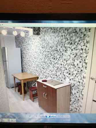 Сдам 1ком крупногабаритная центр Текстильщика 1/9 с ремонтом, мебель и техника, бойлер Донецк