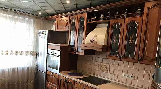 2-к квартира, 65 м2, 3/5 эт. Мариуполь