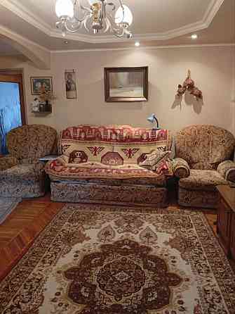 Продам 3х ком.кв-ру на Набережной 4/5 Донецк