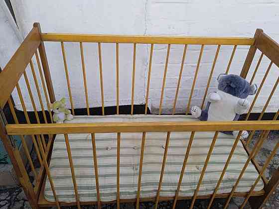 Продам детский манеж Макеевка