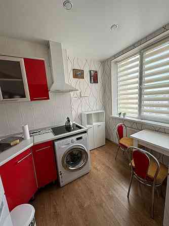 Ленинский район. Площадь Ткаченко. Рядом Цирк. Реальная Донецк