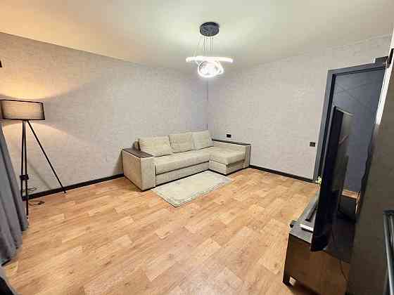 Сдаётся двухкомнатная квартира. ул.Набережная 117Б. Реальная по факту. Донецк