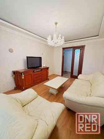 Продам шикарную 2 к кв . 60 кв м б. Пушкина вид на бульвар Донецк