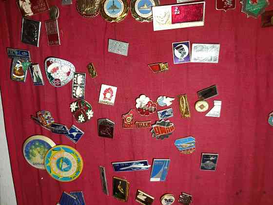 Продам значки ссср. Енакиево