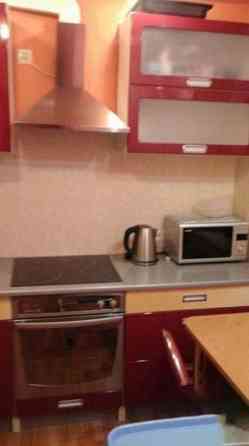 2 ком. квартира, 52 м2, 2/2 этаж, Петровский р-н, ул. Рубинштейна, 2,6 млн руб Донецк