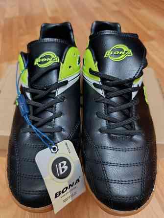 Кроссовки Bona Макеевка