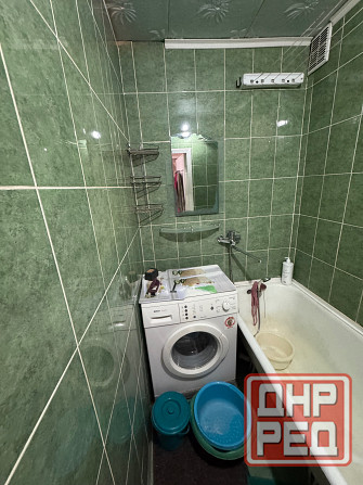 3к кв Железнодорожный, этаж 1/5, не угловая (хольная) Макеевка - изображение 4