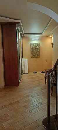 Продам элитную 5-комнатную кв.,центр Донецк