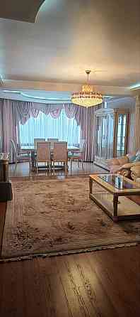 Продам элитную 5-комнатную кв.,центр Донецк