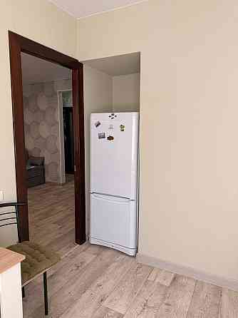 2-ка в ворошиловском районе, улица Университетская, 23 Донецк