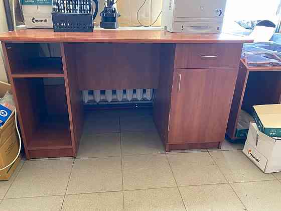 Стол офисный, 140х60х50см, б/у Донецк