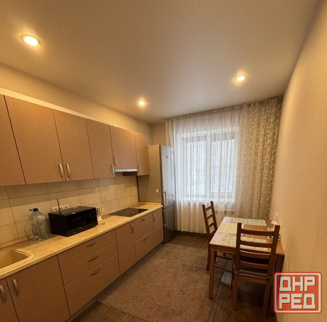 Донецк, Киевский район, Шахтерская площадь Донецк - изображение 1