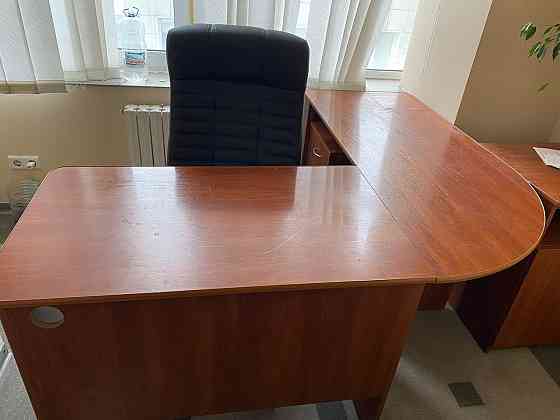 Стол офисный угловой, 150х60х160х50см, б/у Донецк