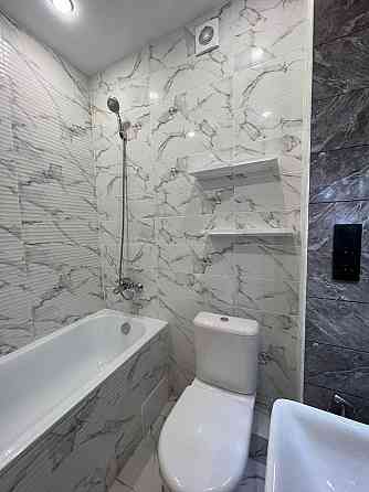 1-ка на площади Ленина, Ворошиловский р-н. Донецк