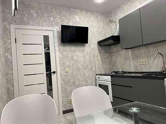 1-ка на площади Ленина, Ворошиловский р-н. Донецк