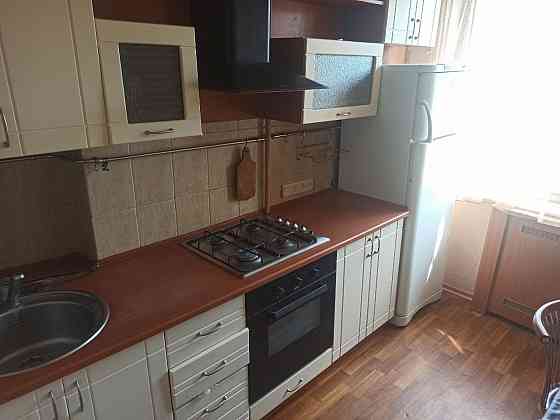 Аренда Чистой Крупногабаритной 2-х Ком Квартиры - Пролетарский Район- ул Прожекторная! Донецк