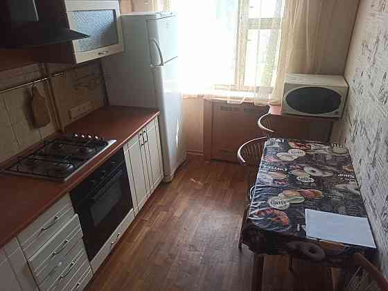 Аренда Чистой Крупногабаритной 2-х Ком Квартиры - Пролетарский Район- ул Прожекторная! Донецк