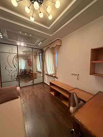 Срочная продажа! Сталинка район Северного автовокзала Донецк