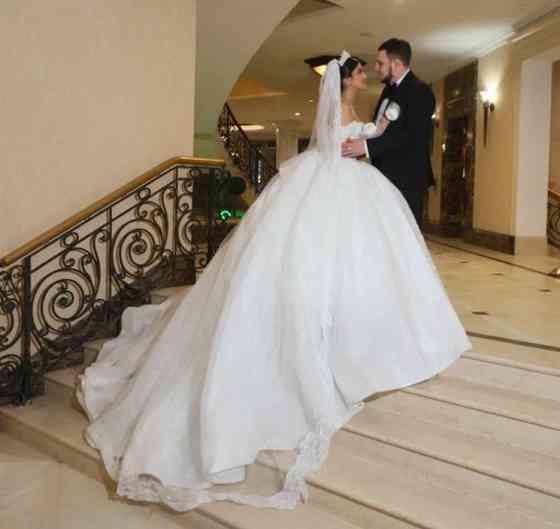 Продам свадебное платье Донецк