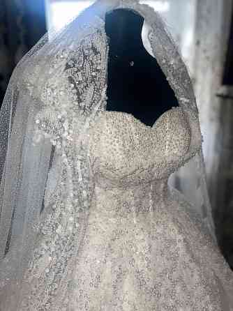 Продам свадебное платье Донецк