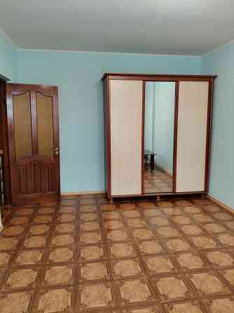 Срочно продам 1-но комнатную квартиру на Голубом ( Перинатальный центр) Донецк