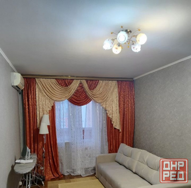 Сдается двухкомнатная квартира в Ворошиловском районе по проспекту Мира (пересечение с Артема). Донецк - изображение 1