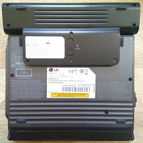 Портативный Dvd-плеер LG DP272B - обмен на 50шт любой нерабочей-ненужной оперативной памяти озу Донецк