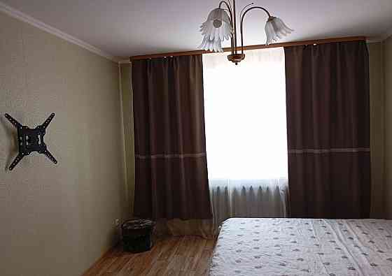 Ворошиловский район, Крупская библиотека, Администрация города Донецк