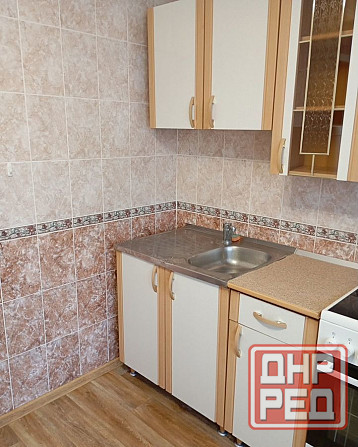 Ворошиловский район, Крупская библиотека, Администрация города Донецк - изображение 5