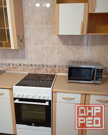 Ворошиловский район, Крупская библиотека, Администрация города Донецк - изображение 4